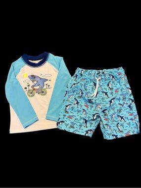 NWOT Children’s Place Shark Bike Rashguard Set with Swim Shorts